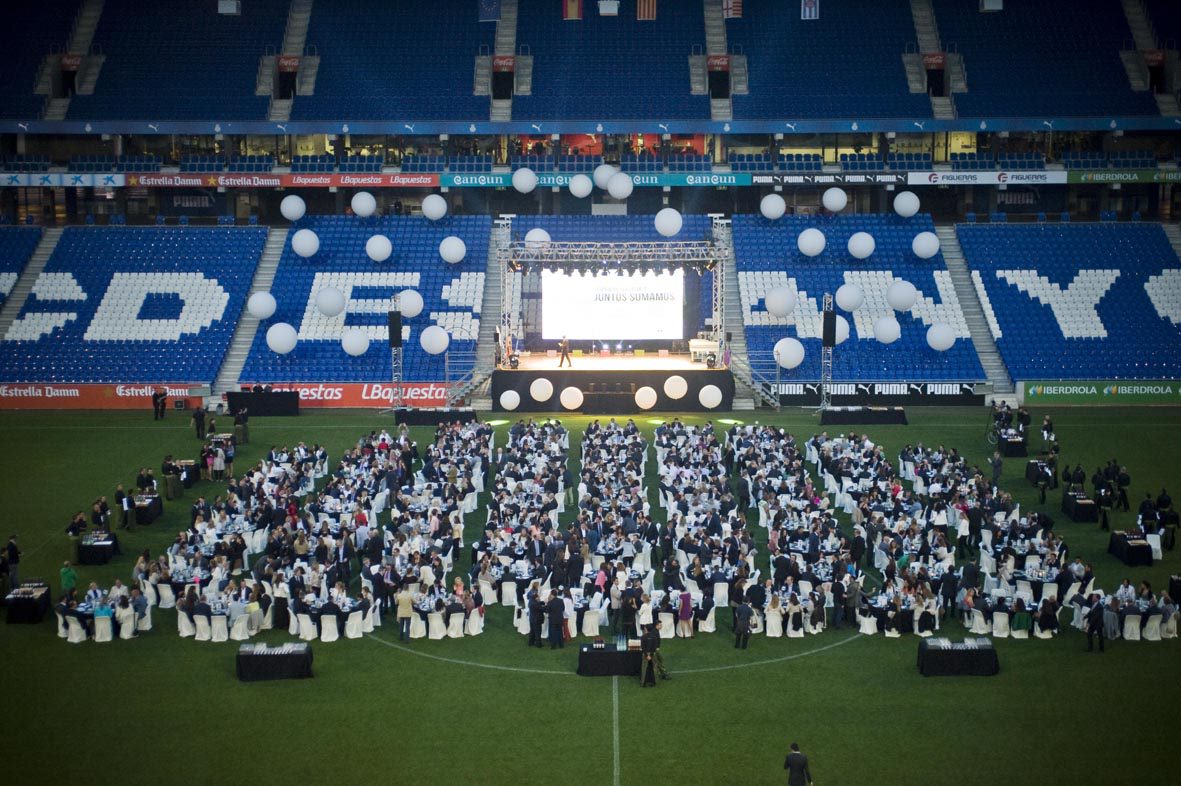 CENAS EN EL ESTADIO